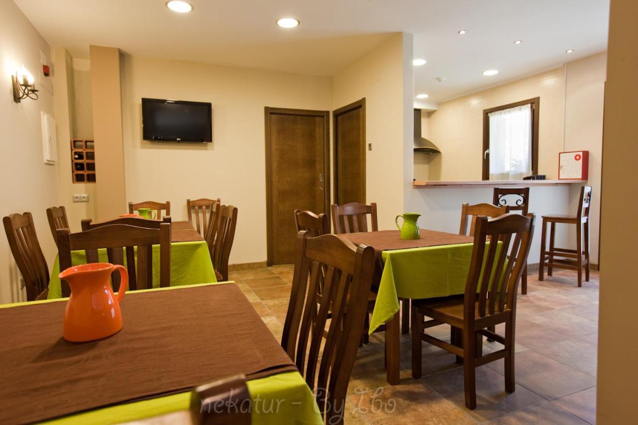 Gasthaus Otxoenea Irun Exterior foto